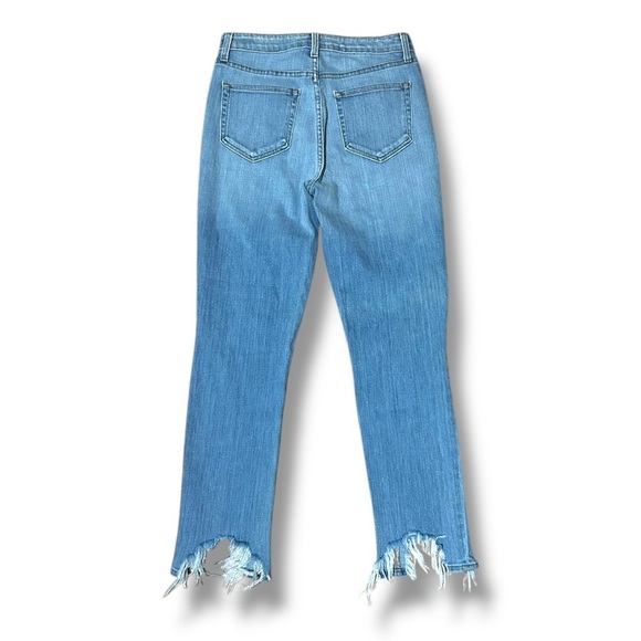 L'AGENCE High Line High Rise Skinny in Fade Out Size 27 Light Wash Distressed - Picture 10 of 12